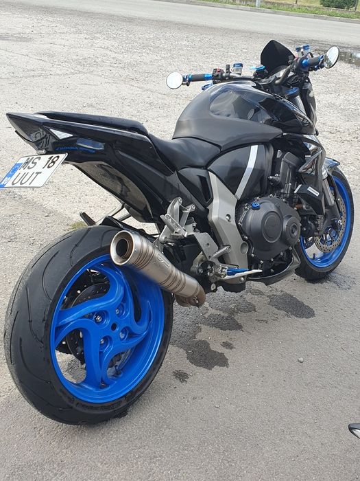 Honda CB1000r an fab 2010