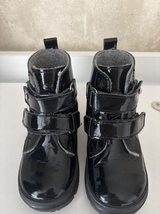 Ботинки Котофей лакированные с байковым утеплителем