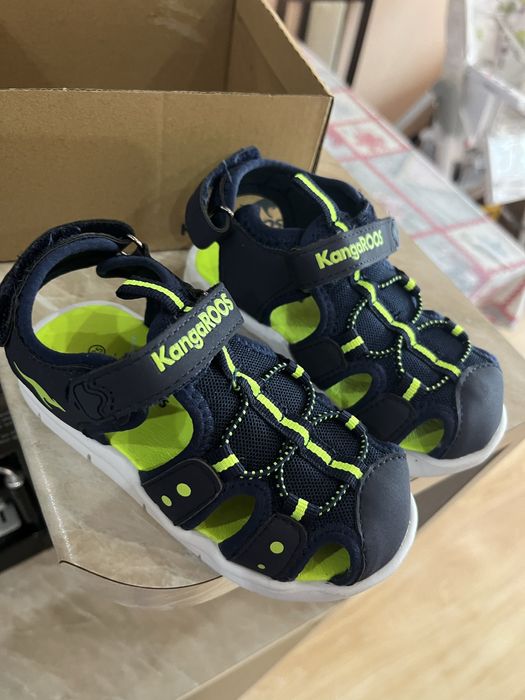 Детски сандали за момче