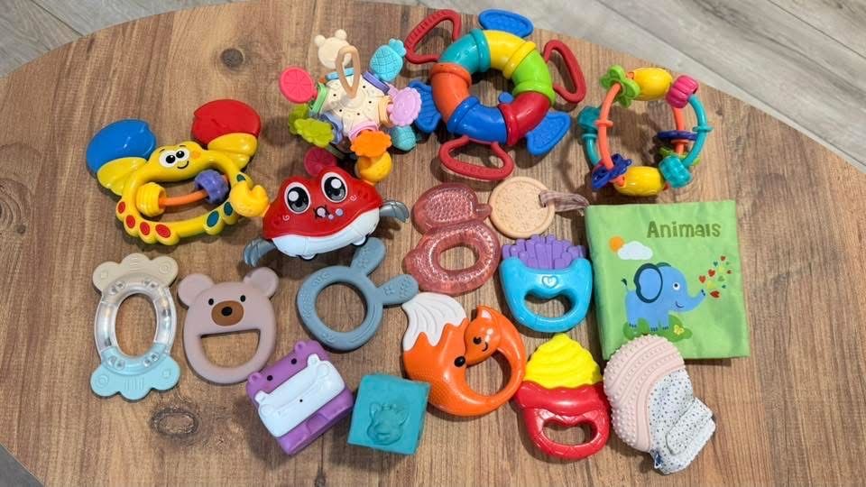 Лотове с детски играчки