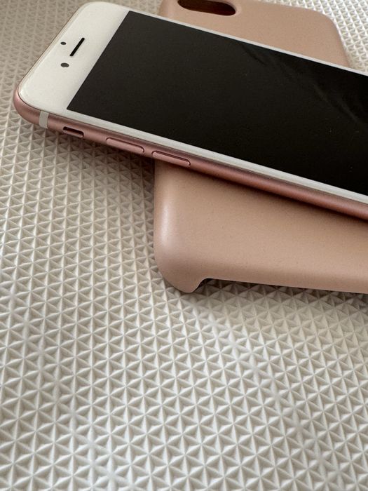 Apple iphone 7  + кейс