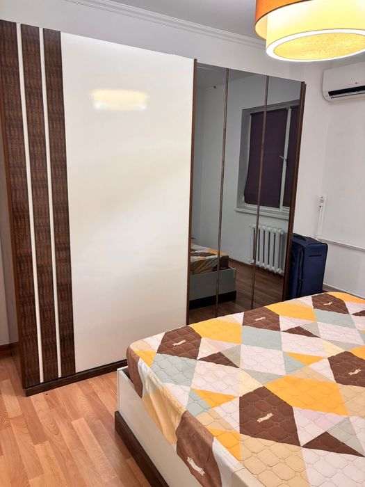 Продам спальный гарнитур производство Гала