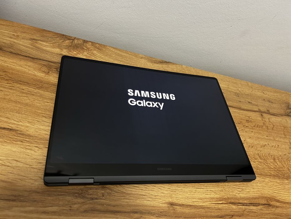 Laptop Samsung Book 360 Pro!!