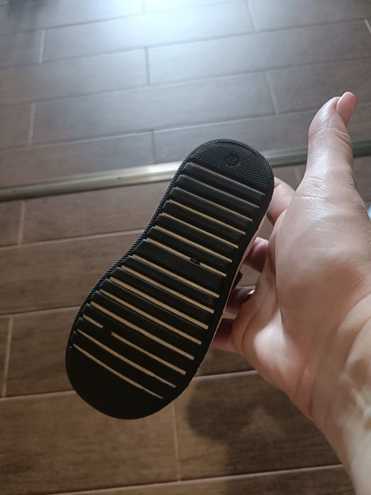 Vând Mocasini Baieti