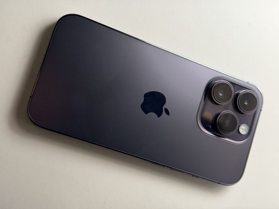 Iphone 14pro purple