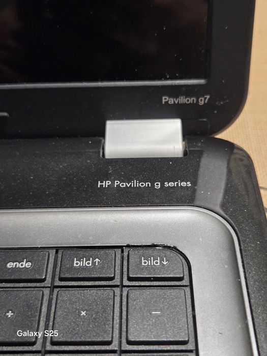 лаптоп HP Pavilion g7