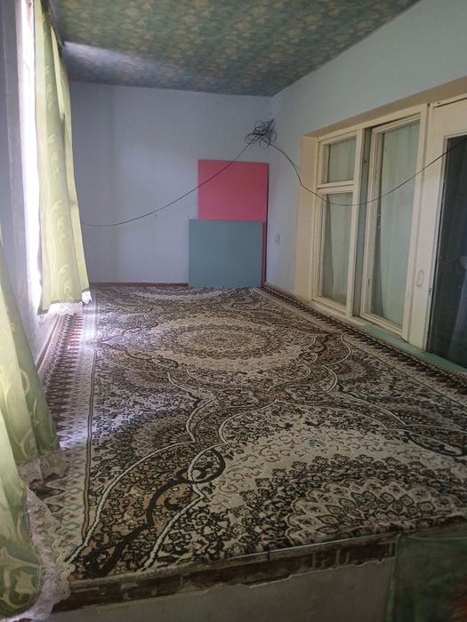 Уй срочна сотилади