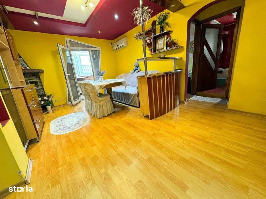 Apart. 3 cam Decomandat, MOBILAT, 3 balcoane Etaj 2/4 - Piața Mioriței