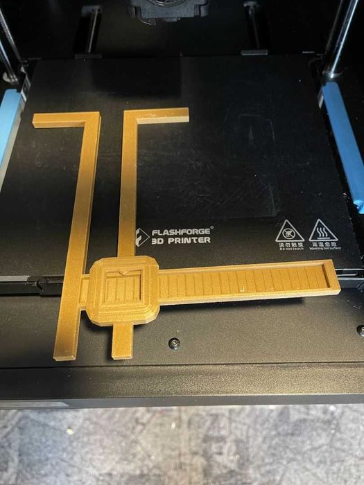 Imprimanta 3D FlashForge Adventurer 4 in conditie excelenta - 50% reducere - ultima sansa, retrag din vanzare pe 1 Mai