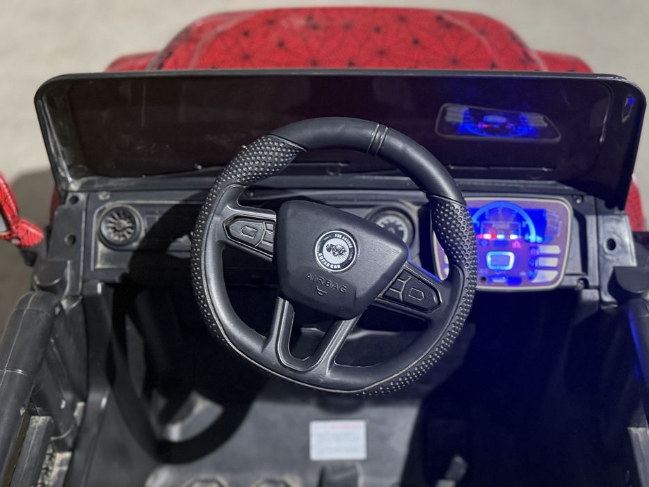 Masina cu acumulator 12 V Ocie Jeep Heat Super Spider Red