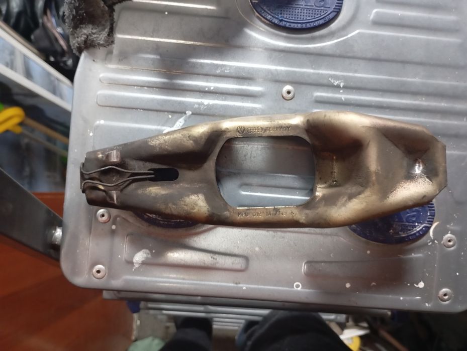 Запчасти для Ауди 100с4 А6 С4