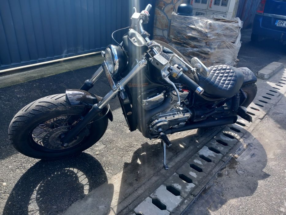 Vând SUZUKI intruder VS 800