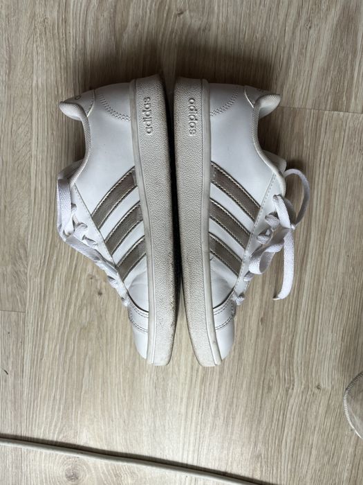Маратонки Adidas