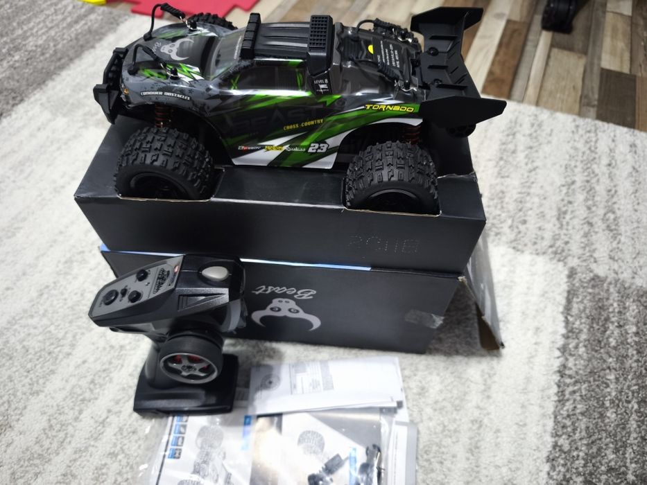 Automodel / Masinuta RC 4x4 40+km/h