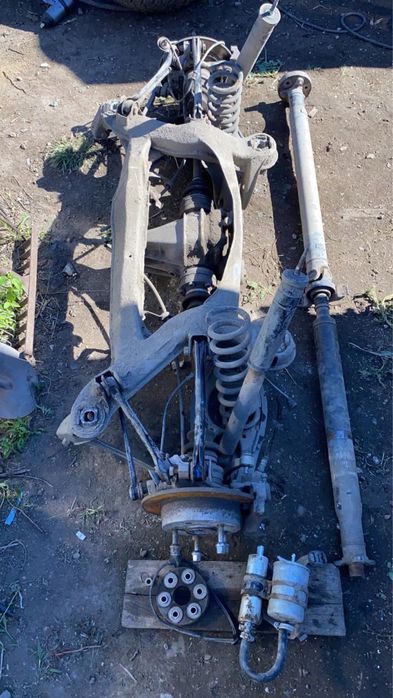 Продам редуктор кардан заднюю балку Мерседес w202, w124, w210