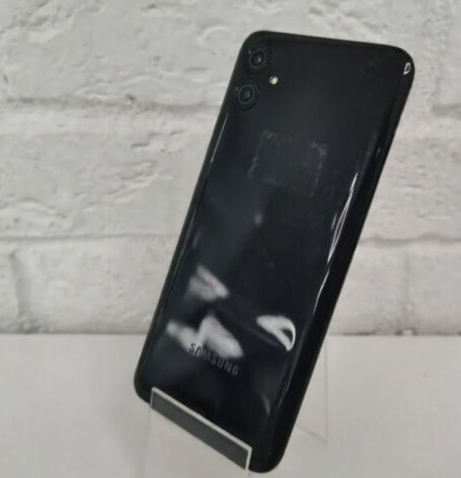 Samsung a04e 4/128гб