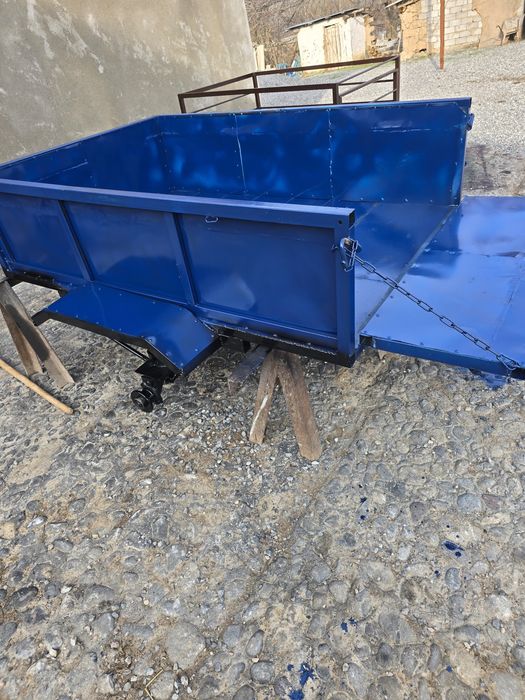 Прицеп сатылады. Жеңіл машина ға