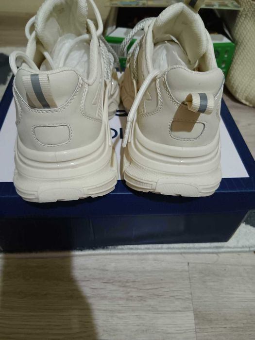 Sneakers Luca din Gioia( Benvenuti), mărime 37, piele