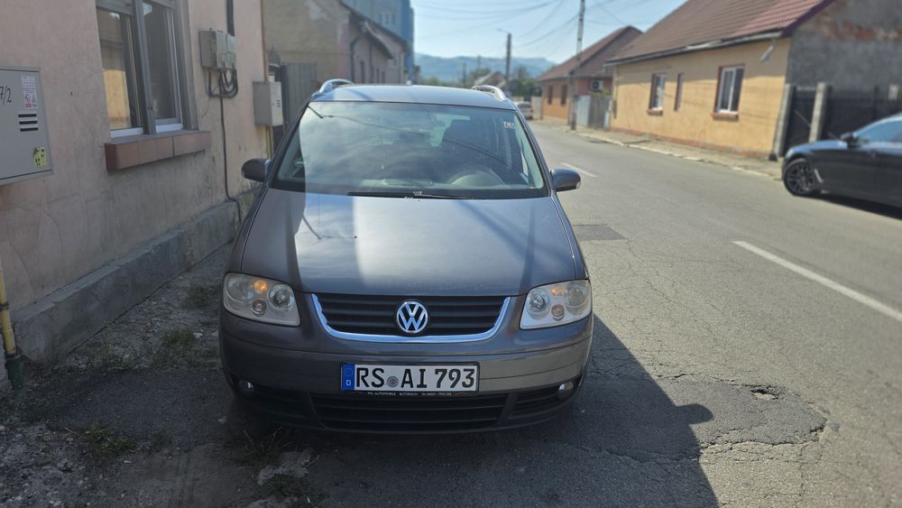 Volkswagen  Touran