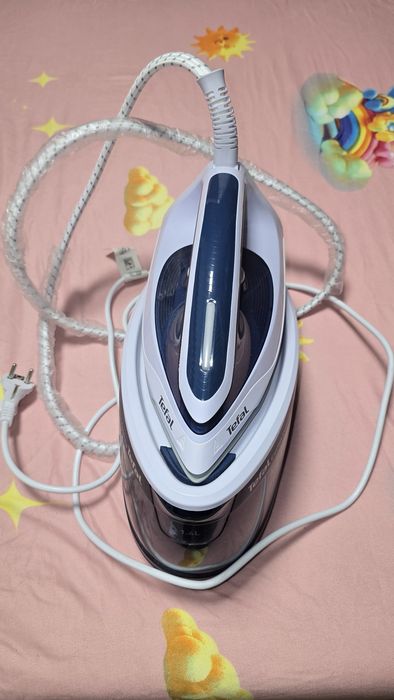 Vand statie calcat Tefal