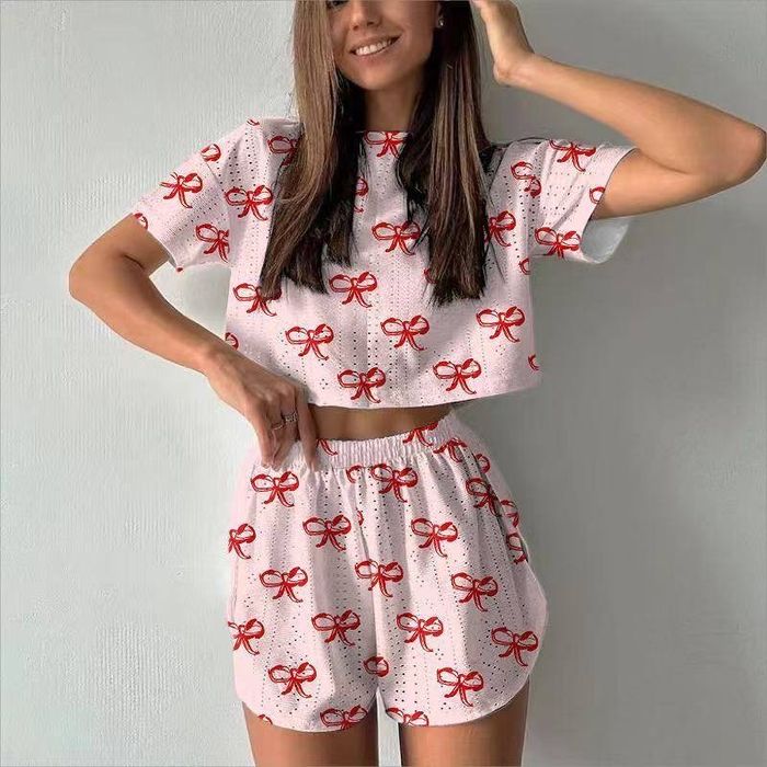 Пижамы женские новые
