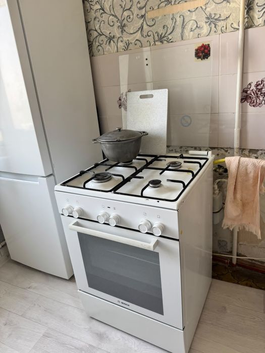 Газовый печь 4камфорный