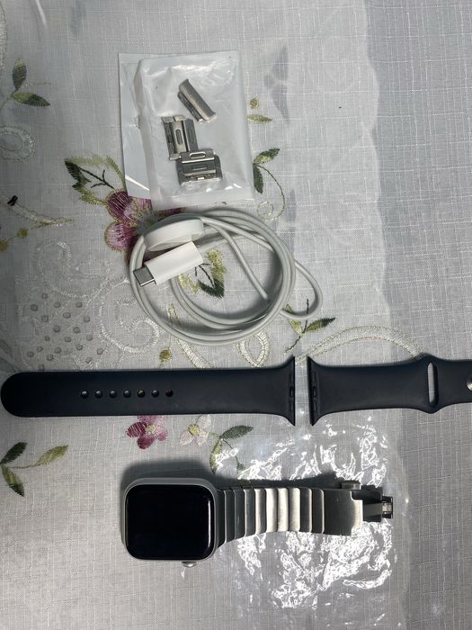 Apple watch series 8