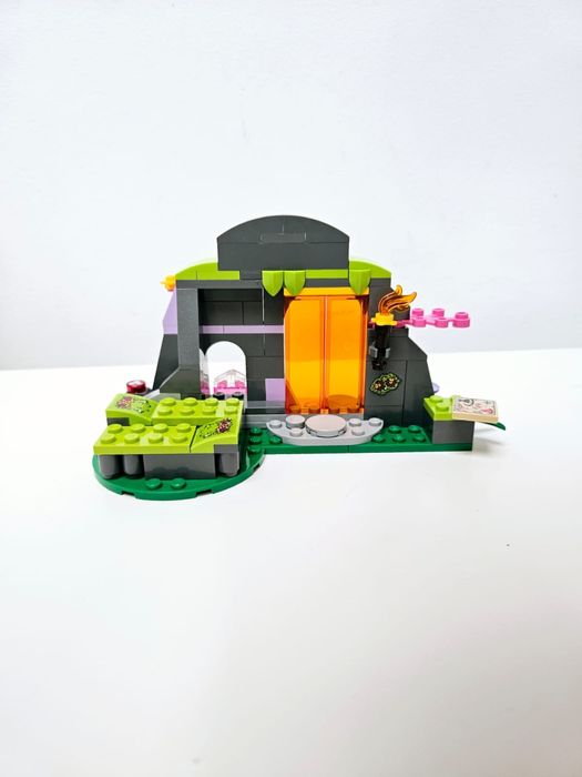 Lego Elves 41175 - Fire Dragon’s Lava Cave (2016)
