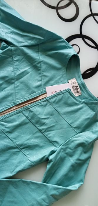 Дамски кожени къси якета S.M размер