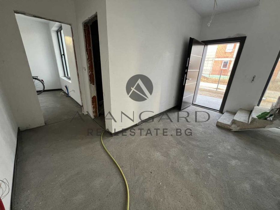 Продава се Къща в Пловдив, Беломорски - 350 кв.м за 1137 €/кв.м - Снимка #12