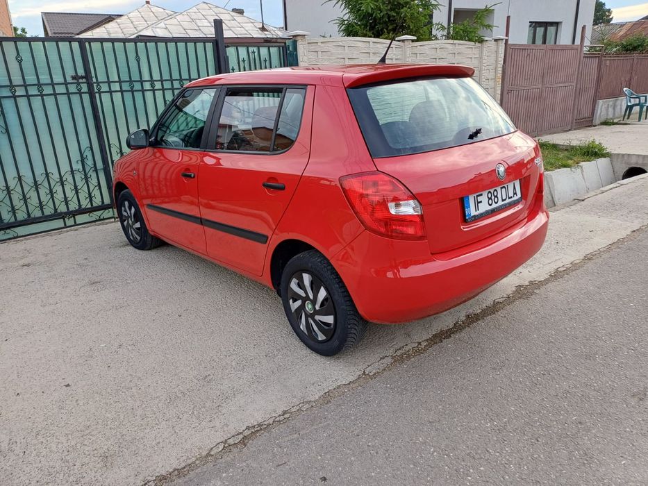 SKODA Fabia 2010 — imagine 4