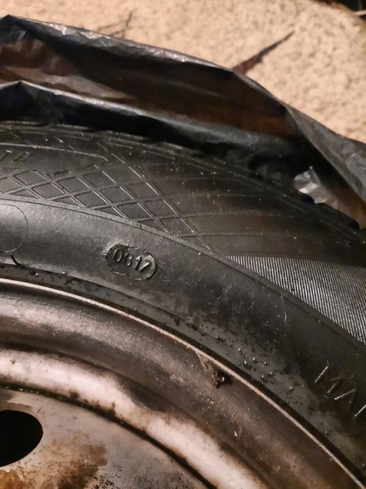 Jante tabla cu anvelope 185/65/15