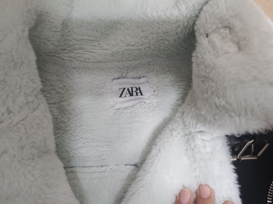 Продам теплую дубленку Zara