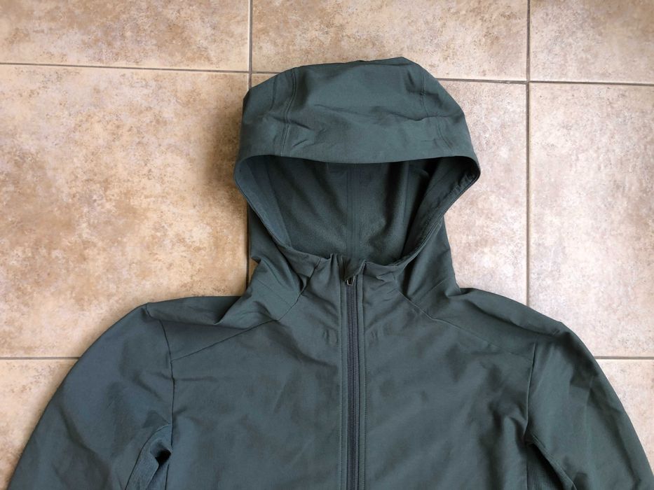 Lululemon мъжко яке M