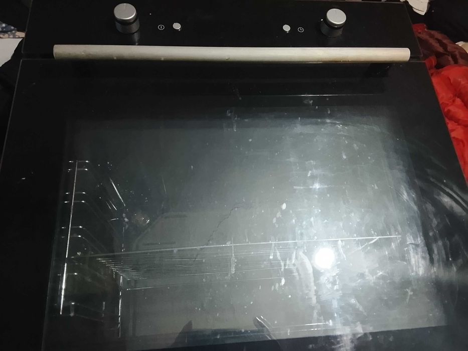 De vanzare plita și cuptor