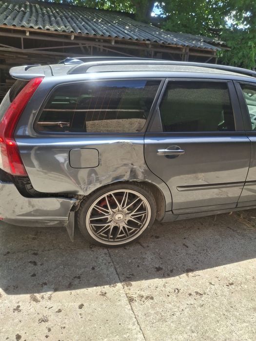 VOLVO V50 2010 — imagine 5