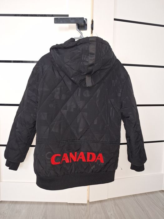 Продам подростковые куртки демисезонные