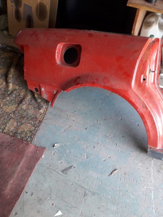 Запчасти на автомобиль АУДИ.