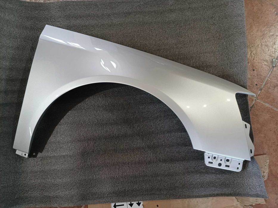 Aripa Vw Passat B6 gri