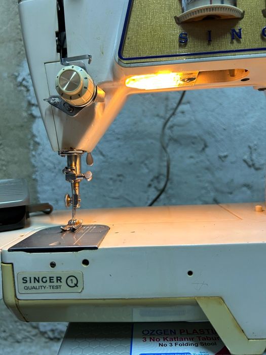 Електрическа шевна машина Сингер модел Singer 720 G