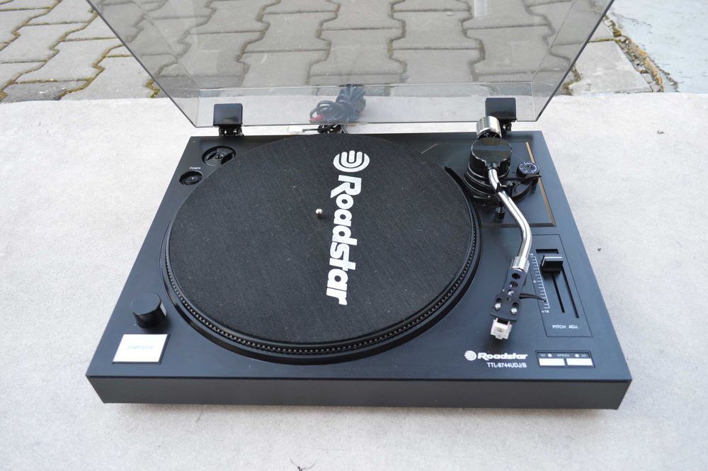 Pick up Roadstar TTL-8744 UDJ /B