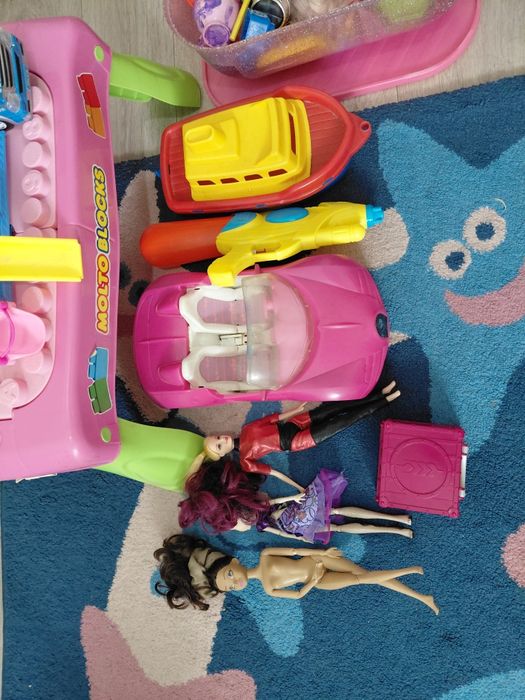 Игрушки все вместе