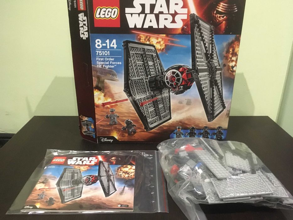 ЛЕГО Star Wars 75101  Космически кораб, Специални части, TIE fighter