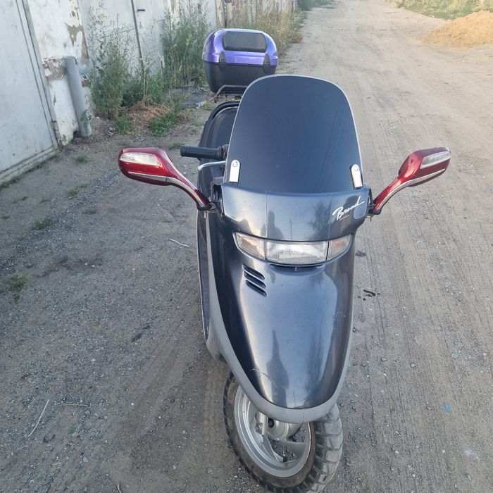 Продам скутер Honda Broad (Cabina).