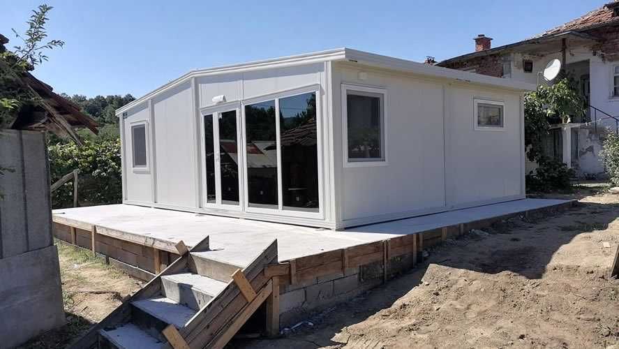 Casa Modulara, Garaje Auto, Containere din panou sandwich termoizolant