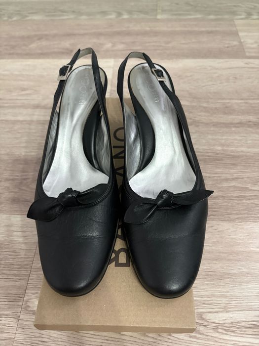 Pantofi piele mărimea 38