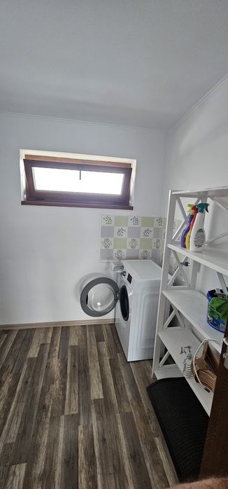 Apartament de închiriat — fotografia 3