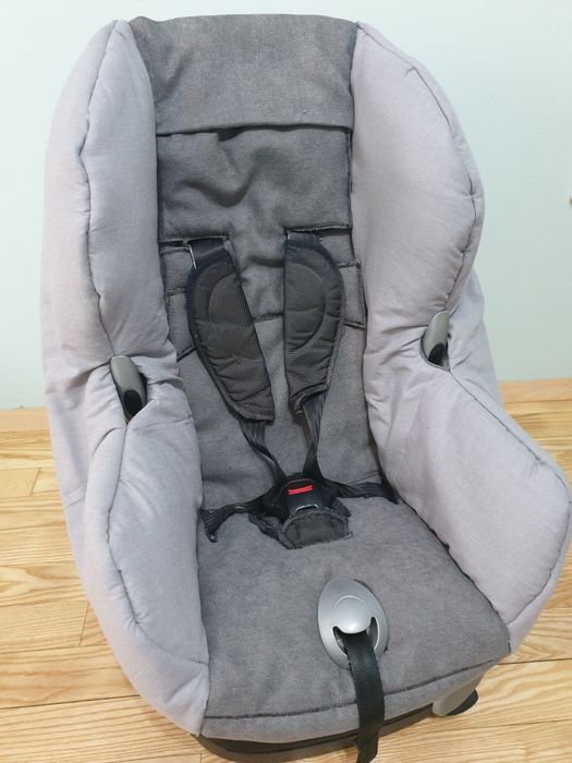 Продавам MAXI.COSI столче за кола