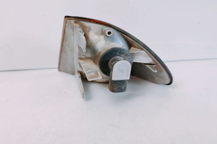 Semnalizator dreapta 6902766 BMW Seria 3 E46