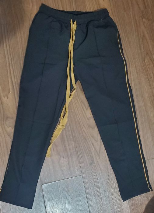 Pantaloni cu esarfa negri